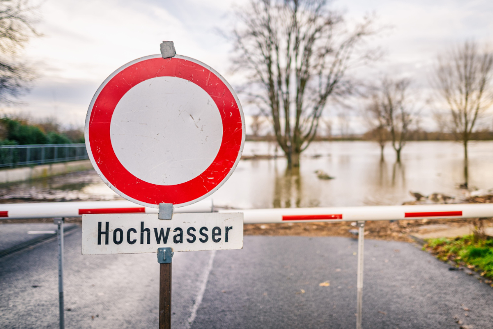 In vielen Bundesländern kommt es aufgrund des Dauerregens zu Hochwasser. (Foto: AdobeStock/mpix-foto)
