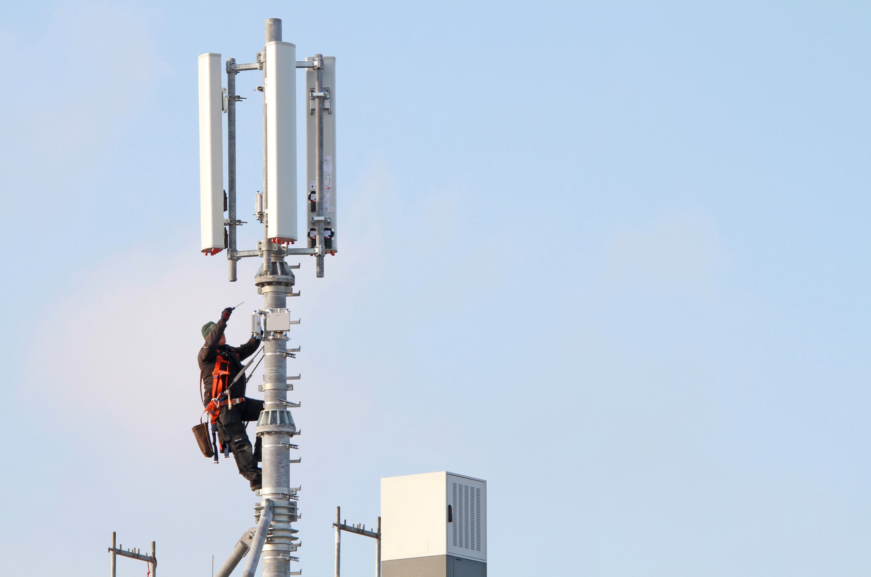 Die Deutsche Telekom meldete für Juni und Juli rund 200 neue LTE-Masten oder Gebäudestandorte. (Foto: fotolia/kara)